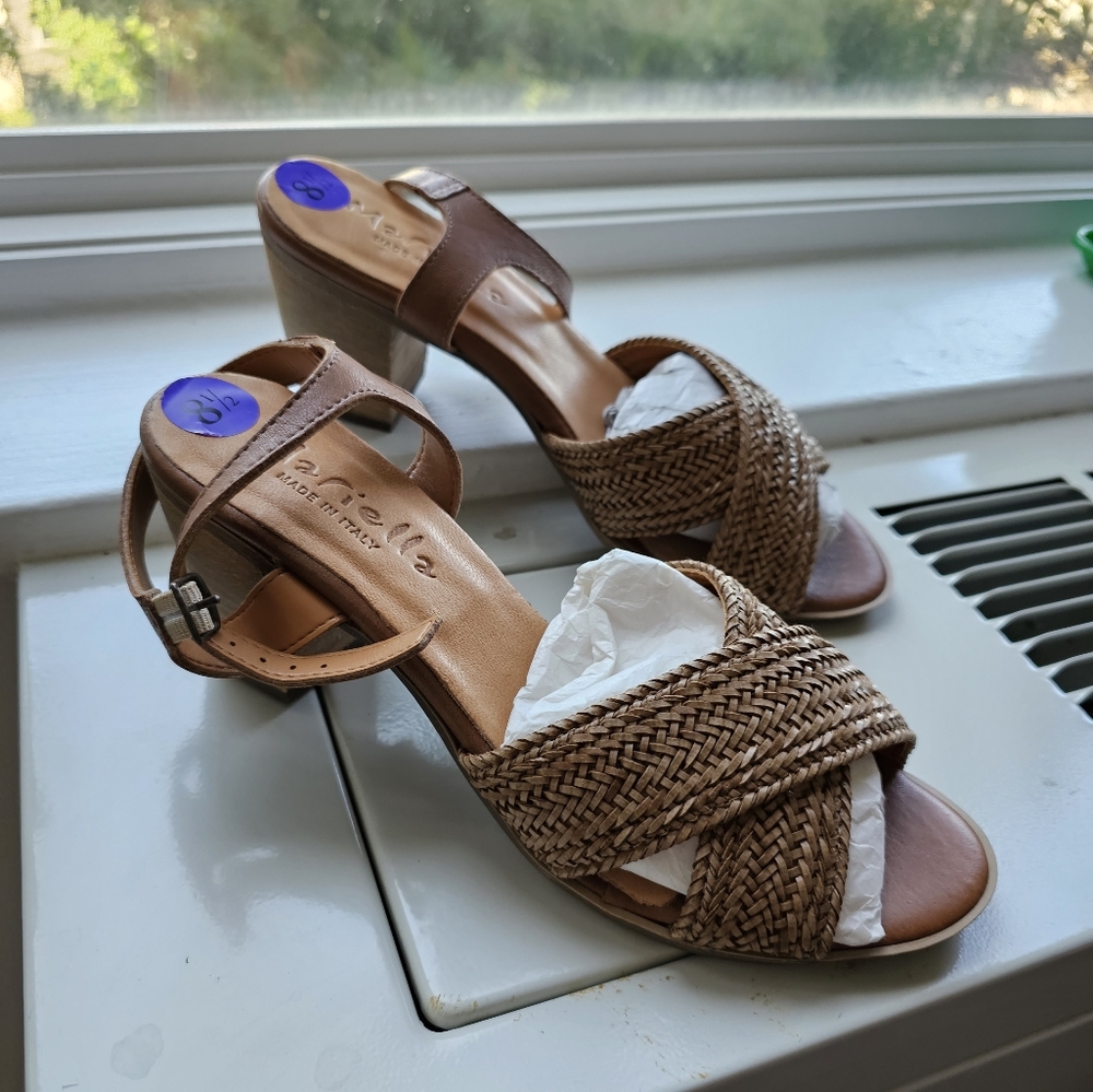 Mariella open toe block heel